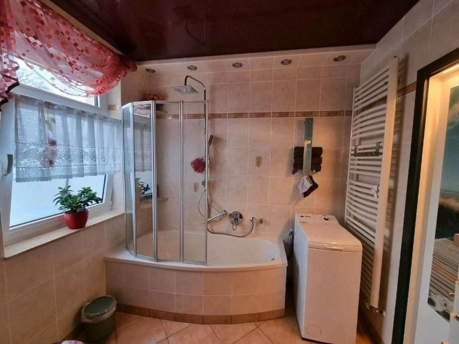 Ferienwohnung *Zur Weinbergstrasse* Lauta 외부 사진